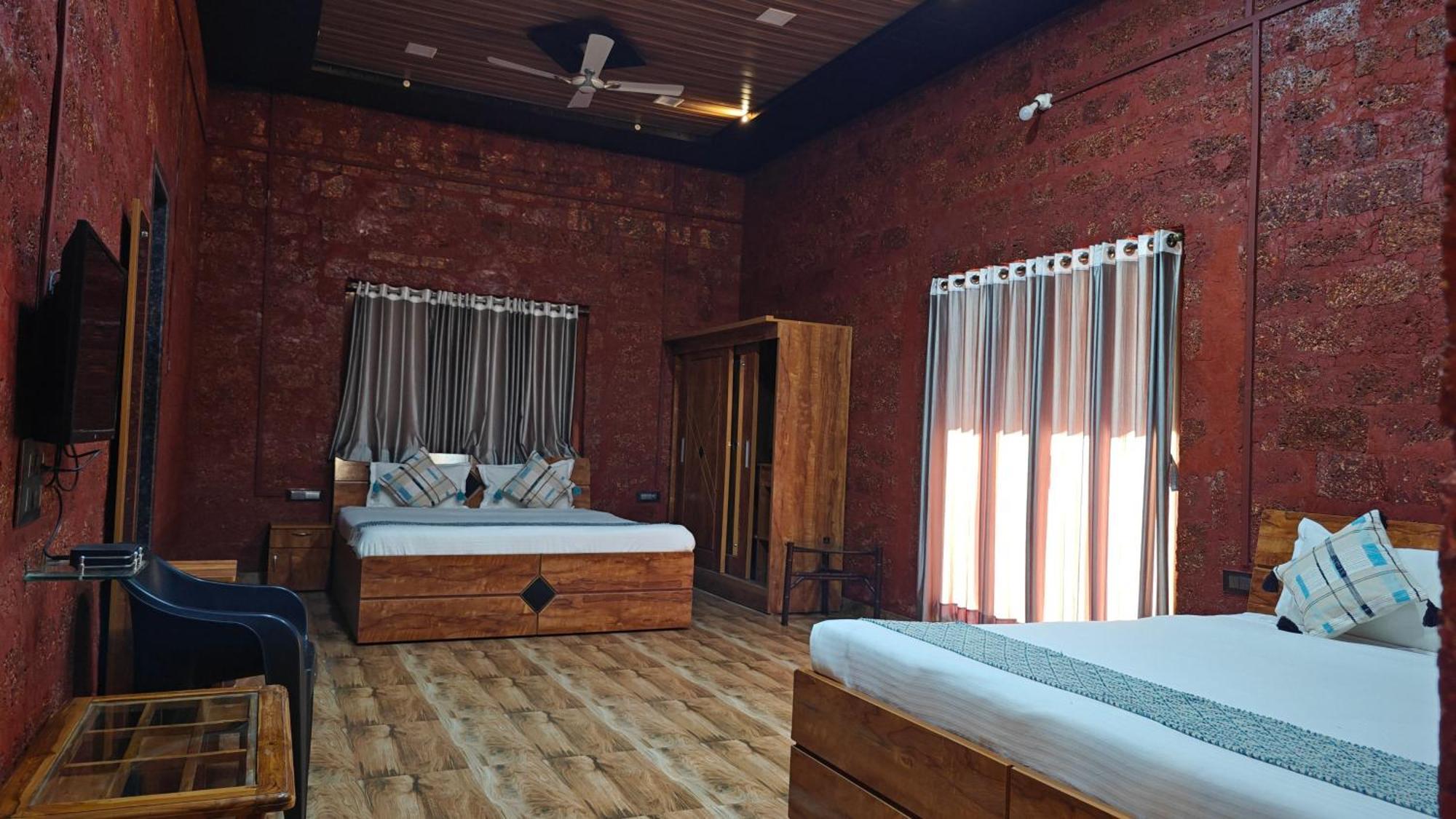 Stone Casa By Vgh 4Bhk Villa With Swimming Pool Mahābaleshwar Exterior foto